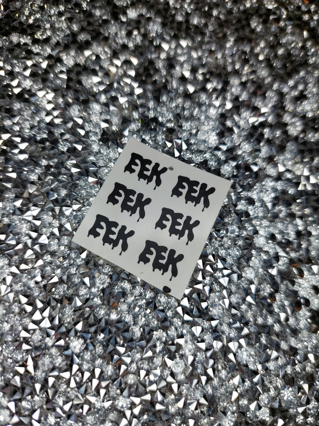EEK